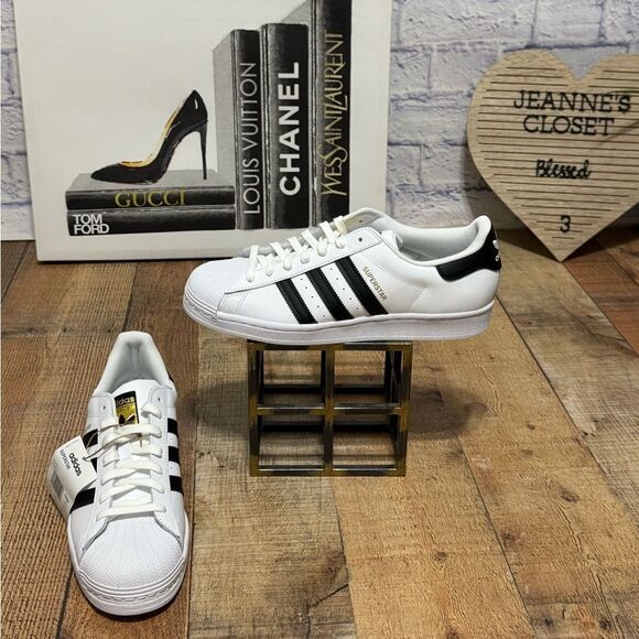 ADIDAS SUPERSTAR ADV SHOES W GOLD TREFOIL LOGO NWT - Picture 7 of 13